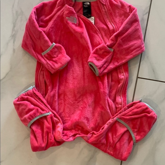 The North Face Pink Footies One Piece with Hood - Picture 4 of 5